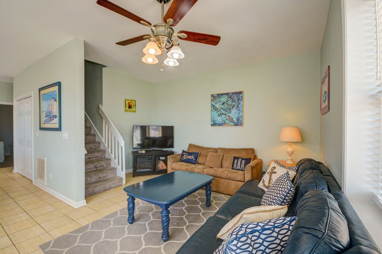 3812 Island Dr - Photo 6 of 29