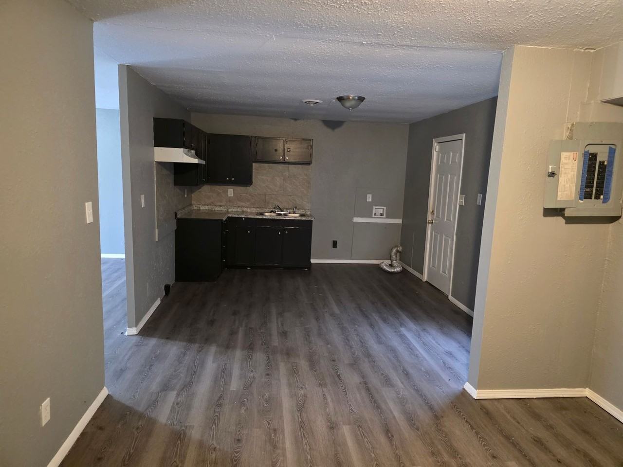 710 St Norbert Drive - Photo 3 of 9