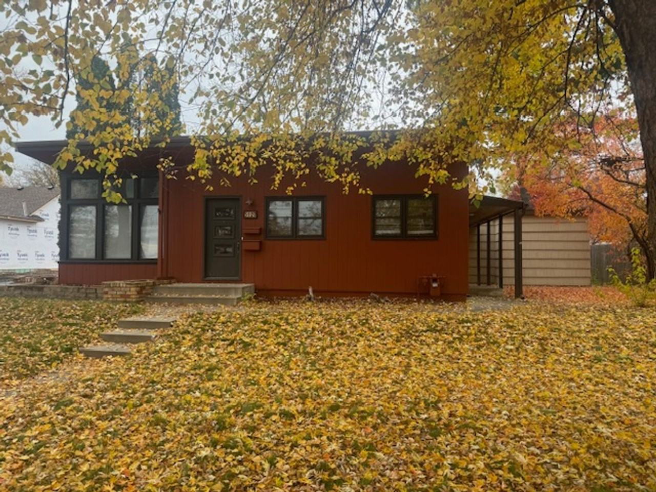 5120 Hankerson Avenue - Photo 2 of 16