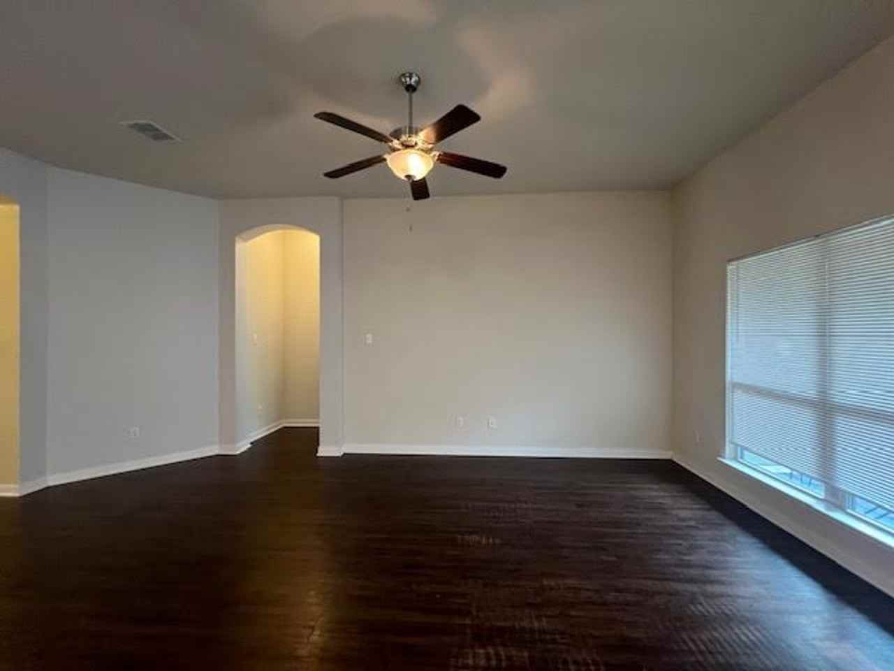 1106 Merganser Way - Photo 3 of 34