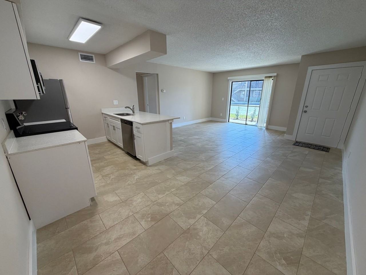 5327 Summerlin Road - Photo 3 of 22