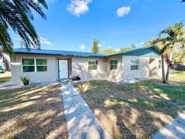 featured image of 4601 24th Place Southwest