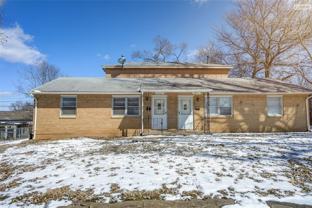 10514 - 10516 E 10th St S - Photo 1 of 1