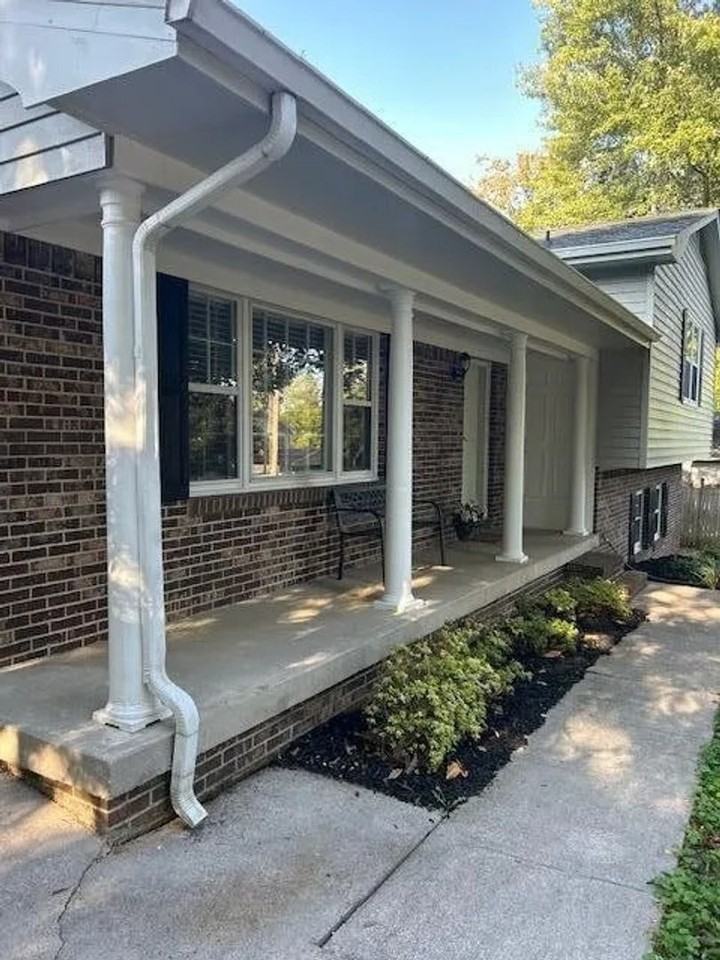 432 Lisa Street - Photo 7 of 38