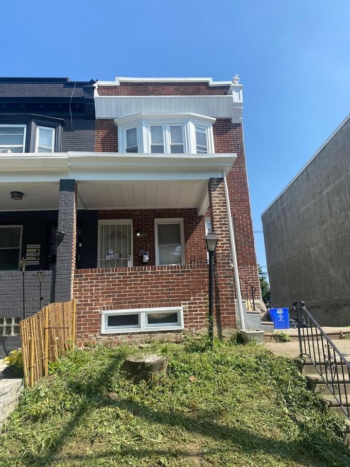 937 Church Ln - Photo 2 of 13