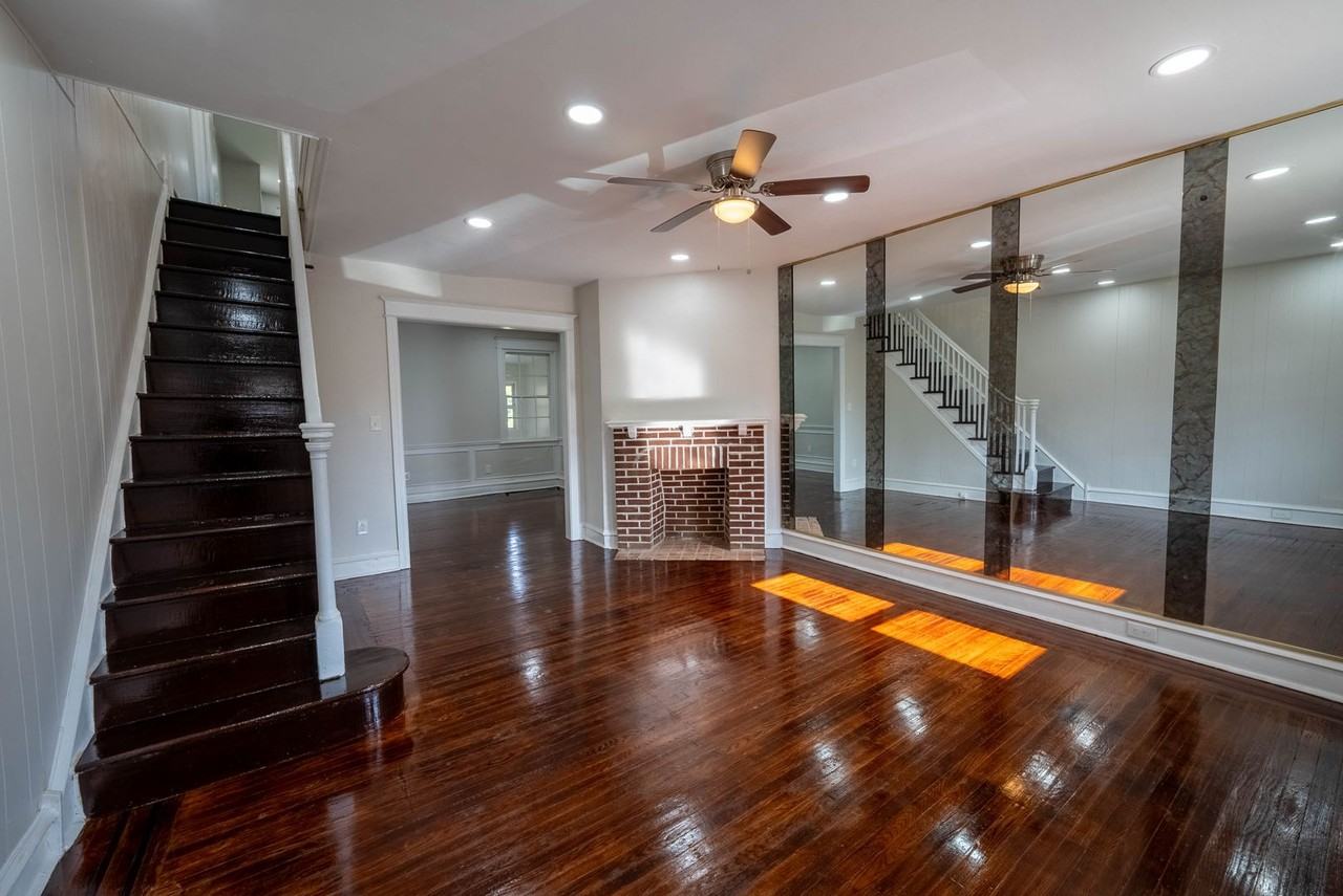 937 Church Ln - Photo 3 of 13