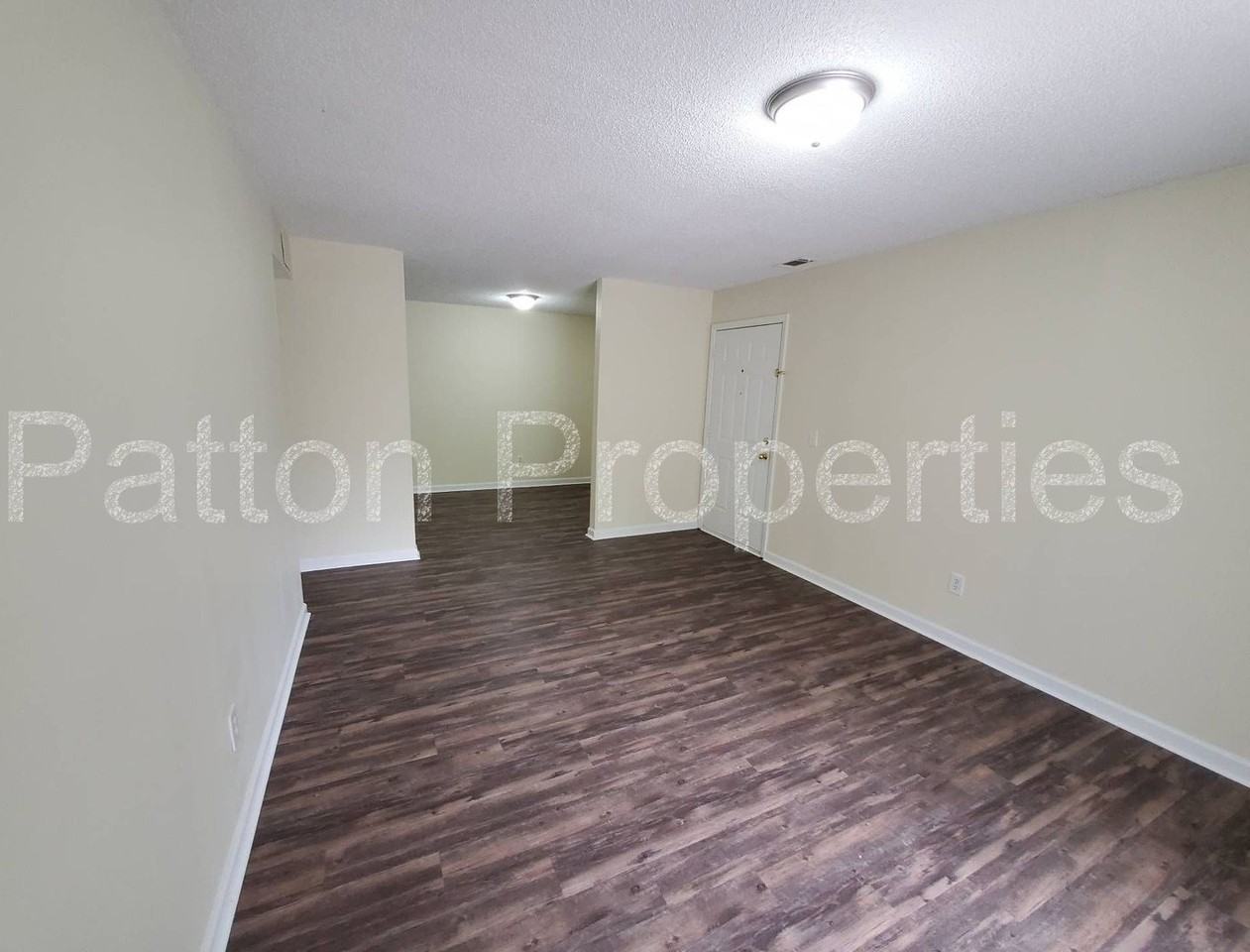 614 Wessinger Street - Photo 4 of 32