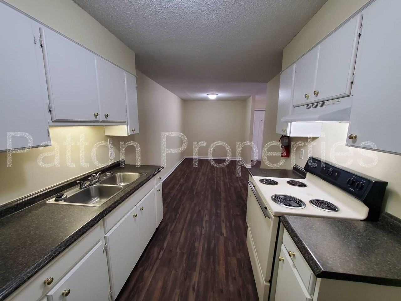 614 Wessinger Street - Photo 6 of 32