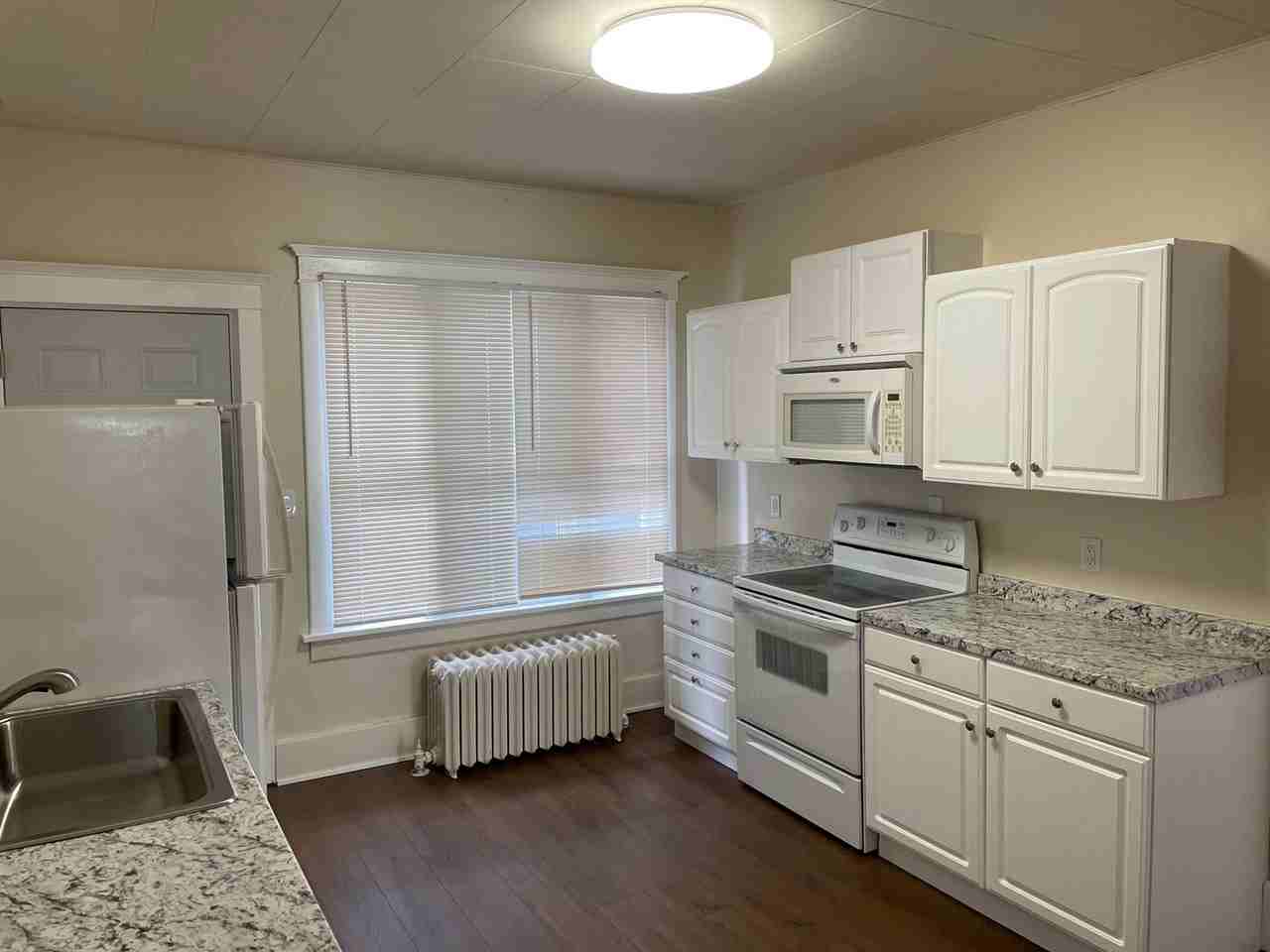 335 South Park Street - Photo 2 of 8