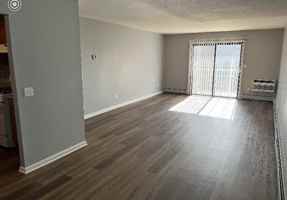 featured image of 10 Bullocks Point Avenue