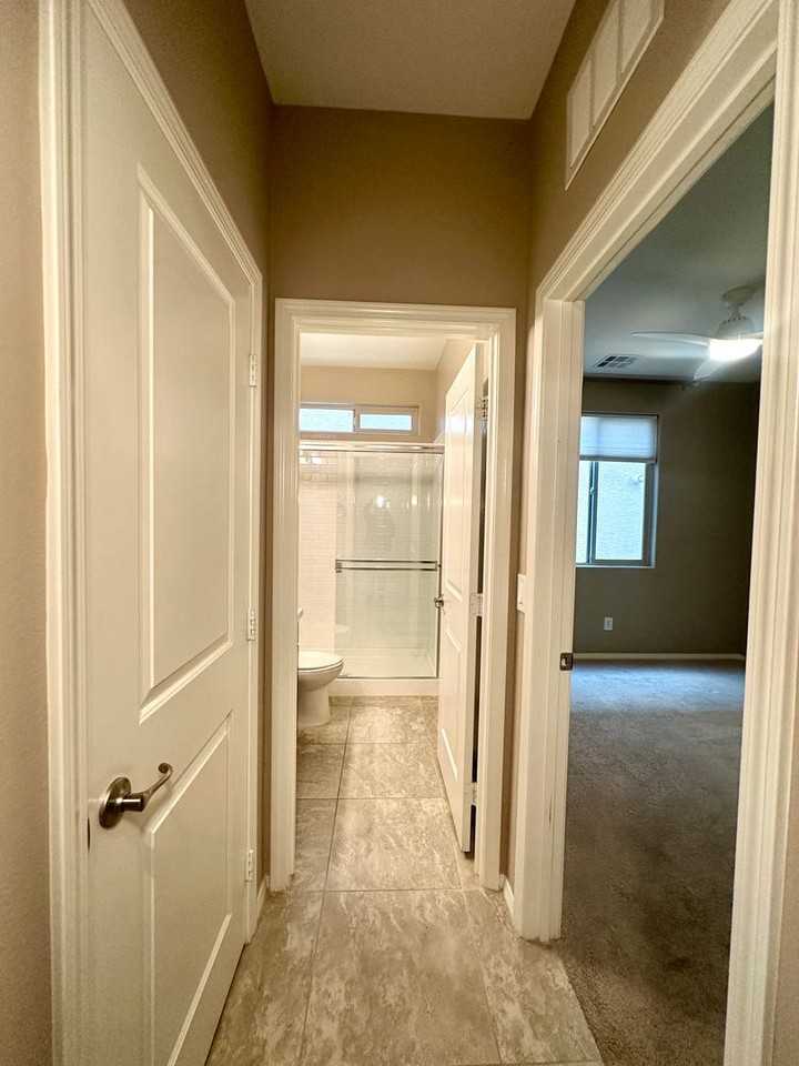 7428 Amesbury Street - Photo 6 of 32