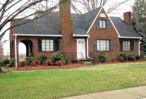 featured image of 6426 Shallowford Road