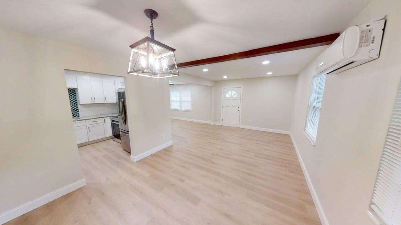 7216 7th Avenue North - Photo 5 of 20