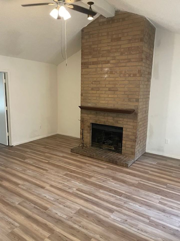 716 Woodland Court - Photo 6 of 13