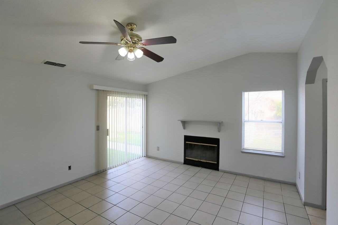 16530 Carob Court - Photo 2 of 20