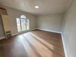 featured image of 1441 Oak St