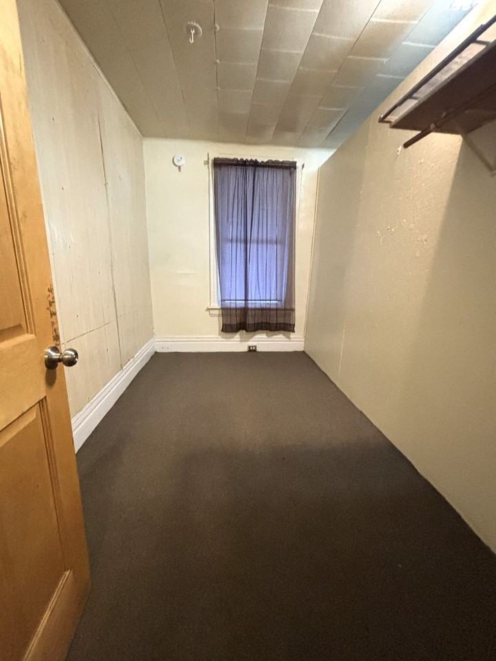 309 Franklin - Photo 6 of 18