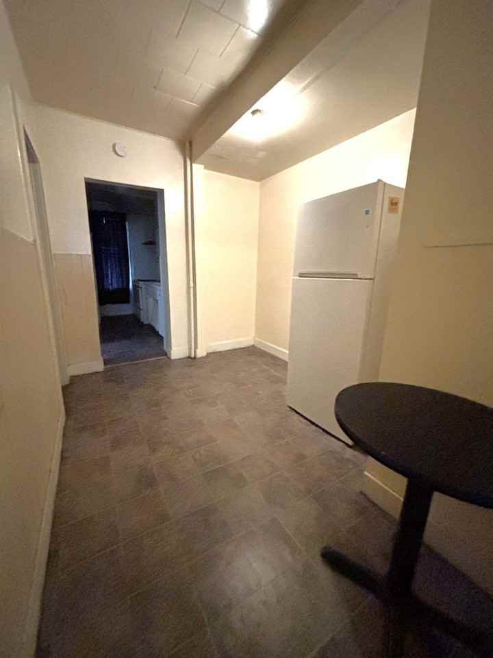 309 Franklin - Photo 3 of 18