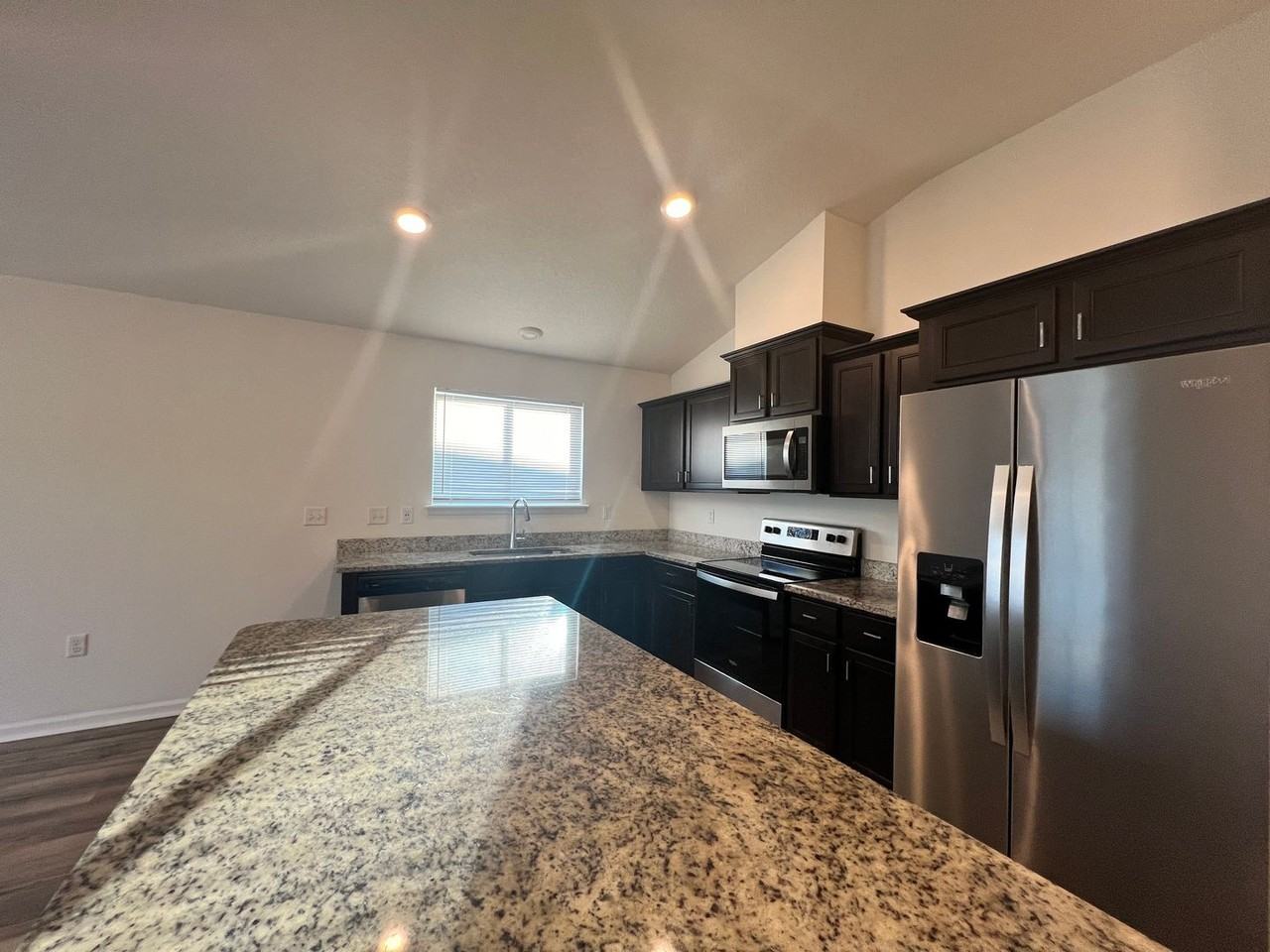 463 Red Dahlia Ln - Photo 6 of 25