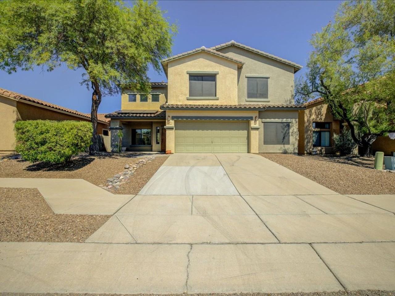 10629 E Avalon Park St - Photo 2 of 42