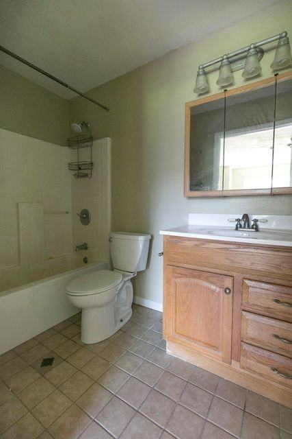 109 Thomas Dr - Photo 3 of 18