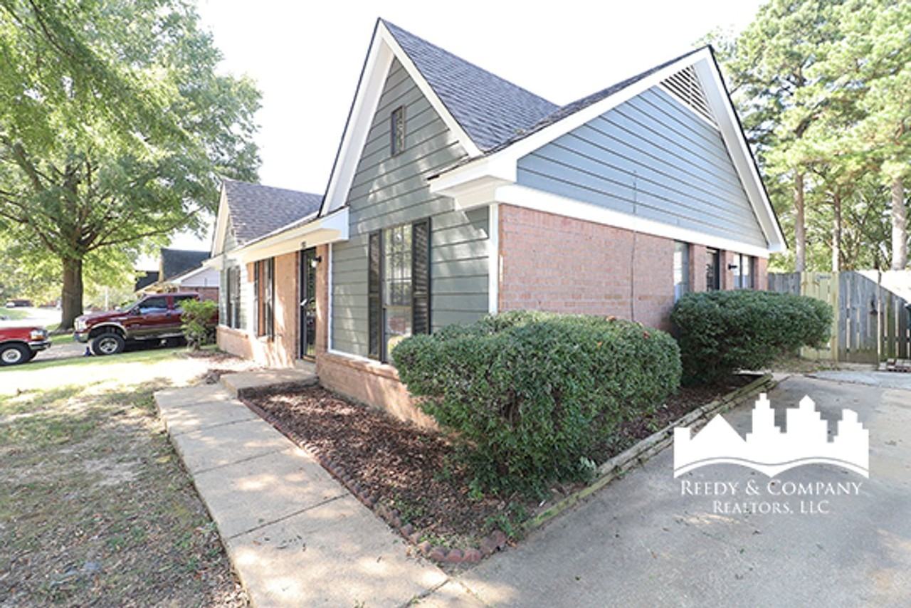 3515 Chowning Rd - Photo 3 of 17