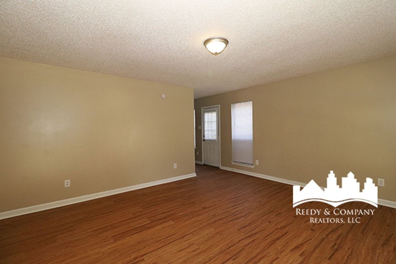 3515 Chowning Rd - Photo 4 of 17