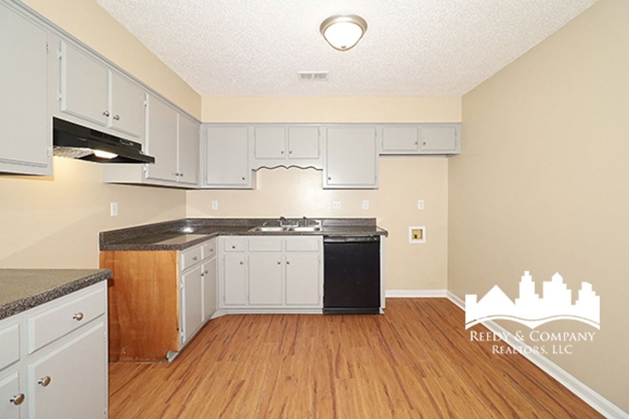 3515 Chowning Rd - Photo 6 of 17