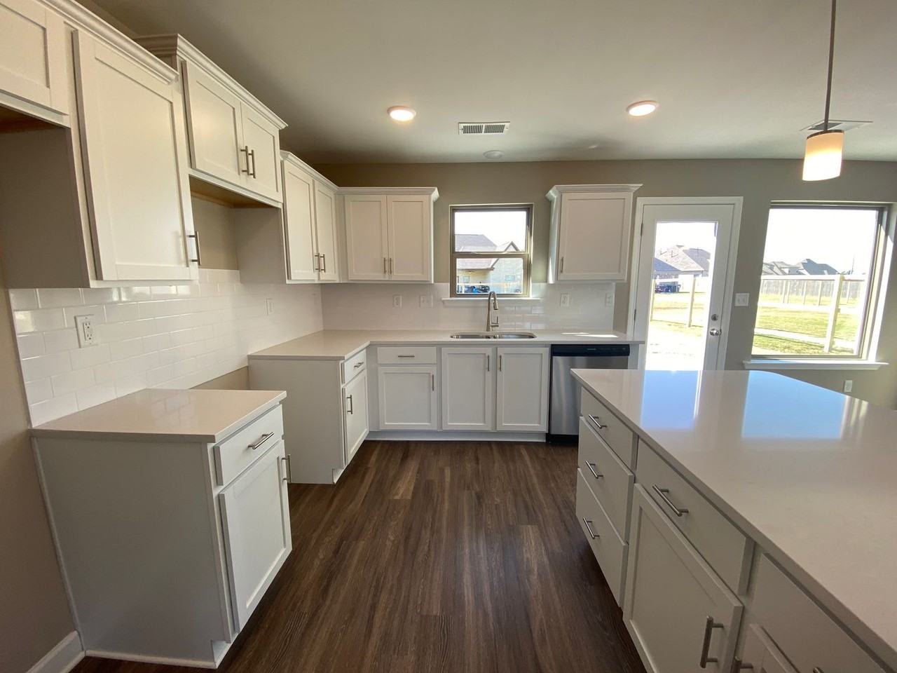 4889 Reunion Bnd - Photo 6 of 21