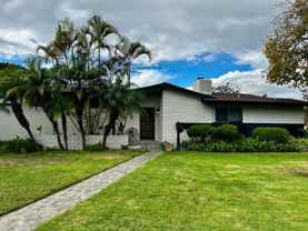 623 North Pine Place - Photo 1 of 1