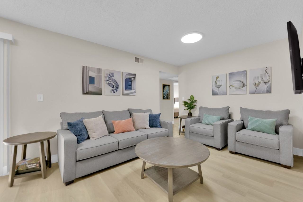 3087 Capistrano Ct - Photo 6 of 50