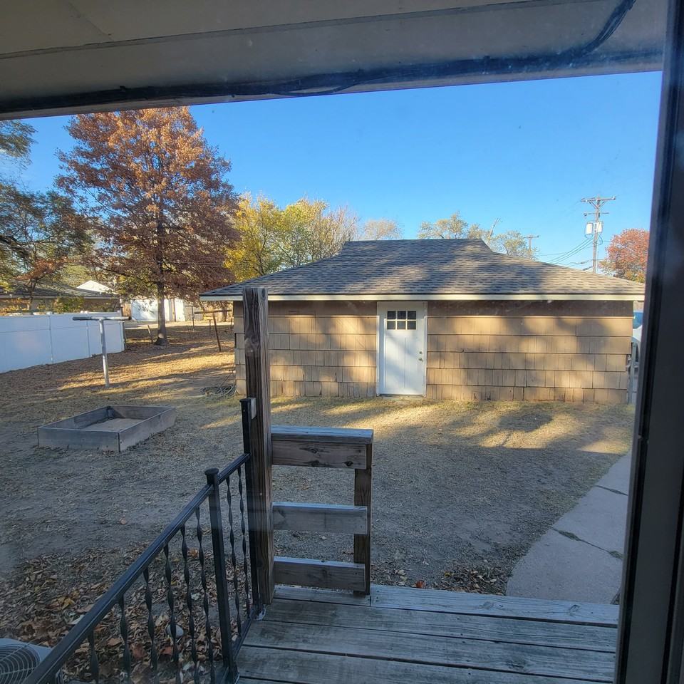 20 W 25th Ave - Photo 2 of 23