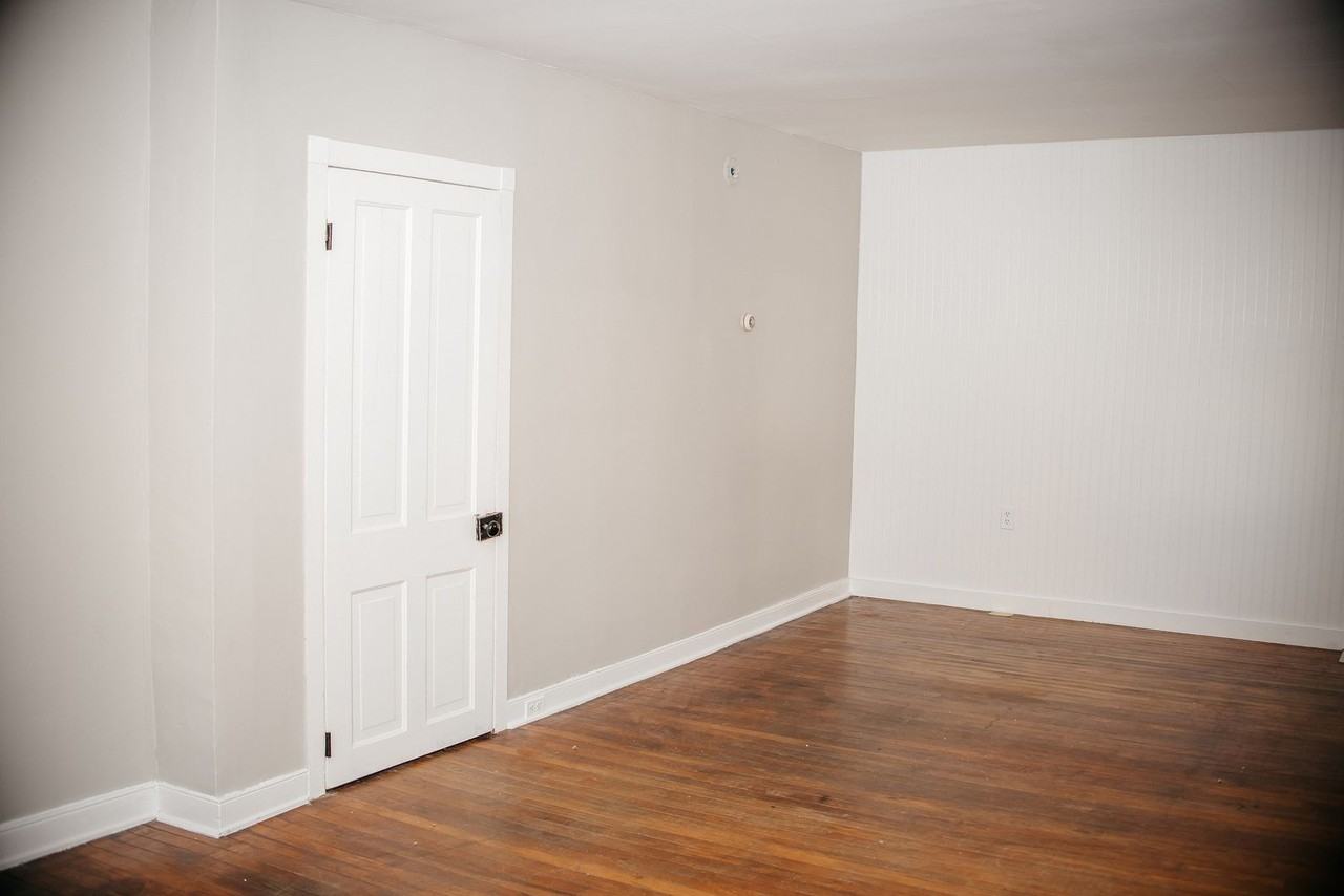 145 Race Street - Photo 4 of 23