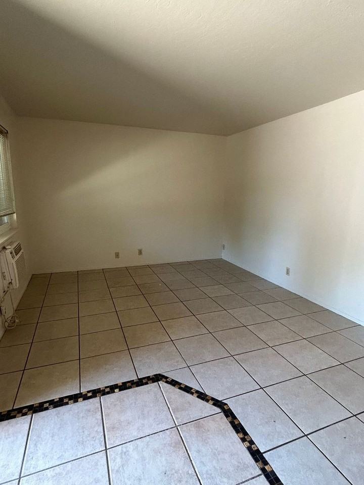 Wildflower Apartments - Photo 2 of 12