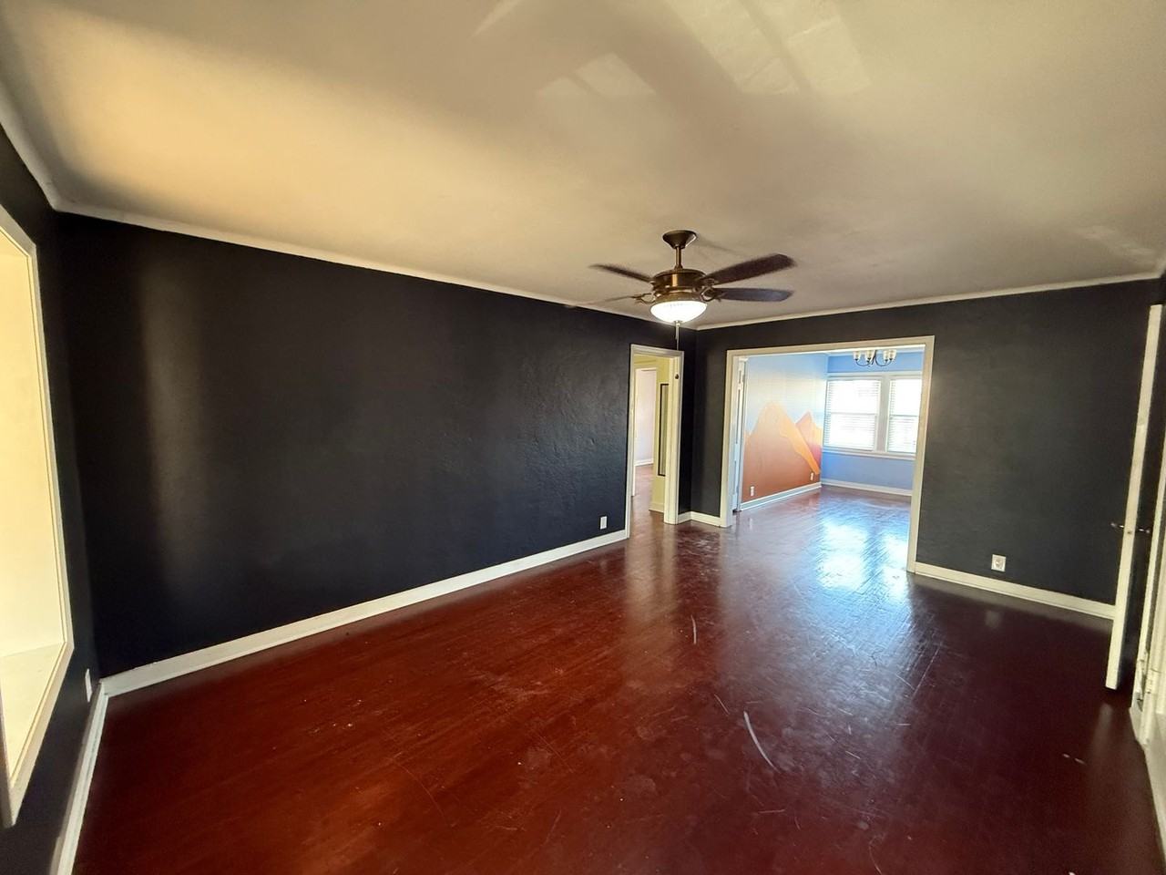 12 E 50th St - Photo 4 of 20