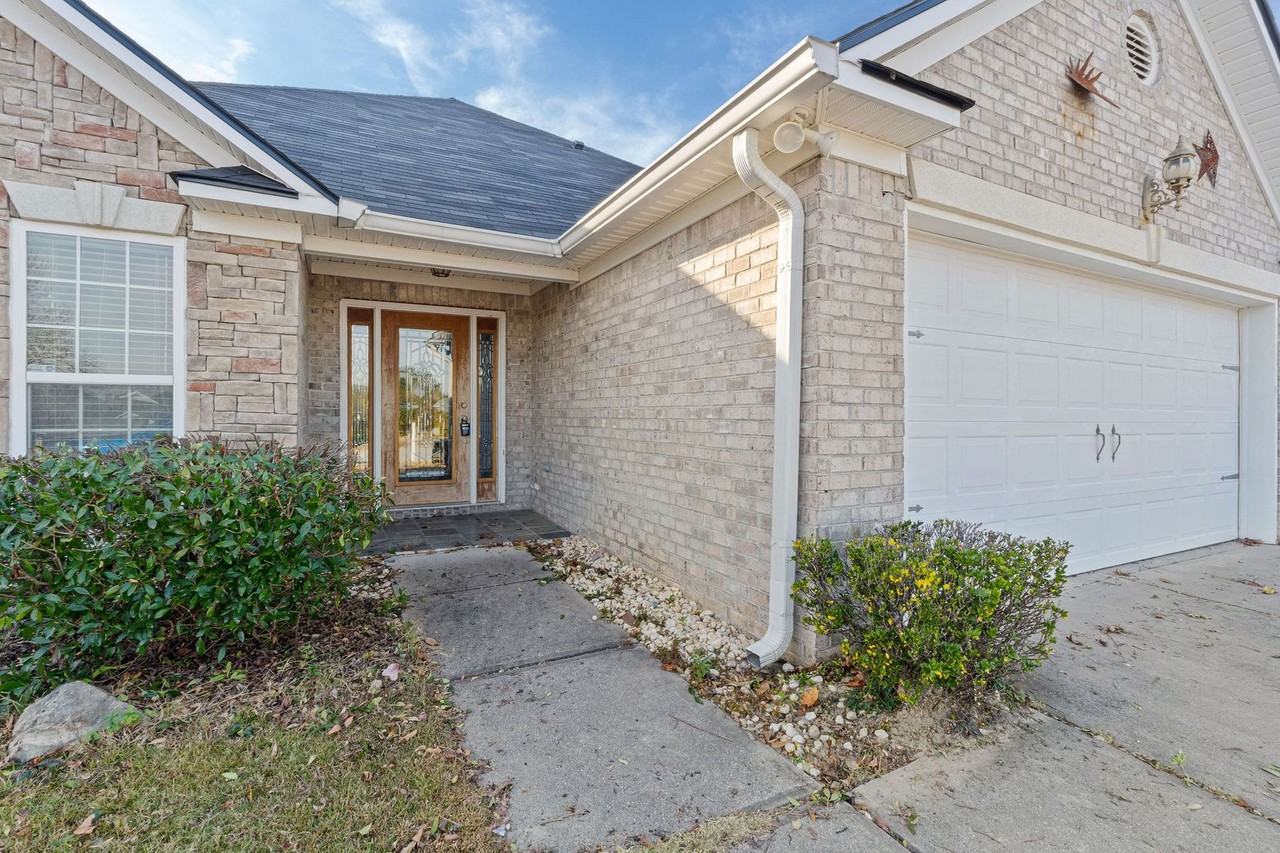 284 High Meadows Circle - Photo 2 of 30