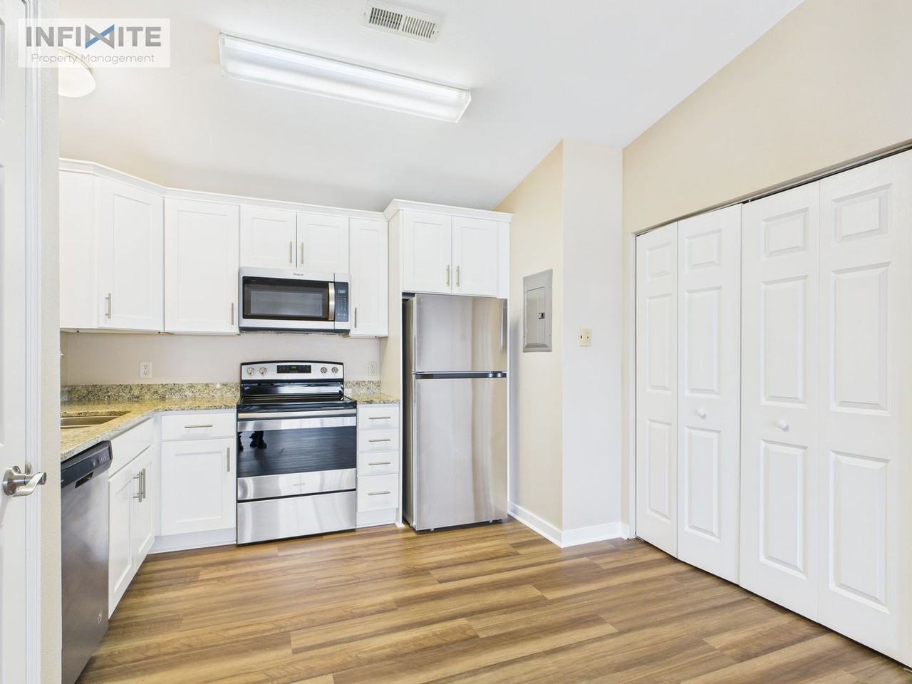 45 3505D Fallon Street, #45 - Photo 3 of 10