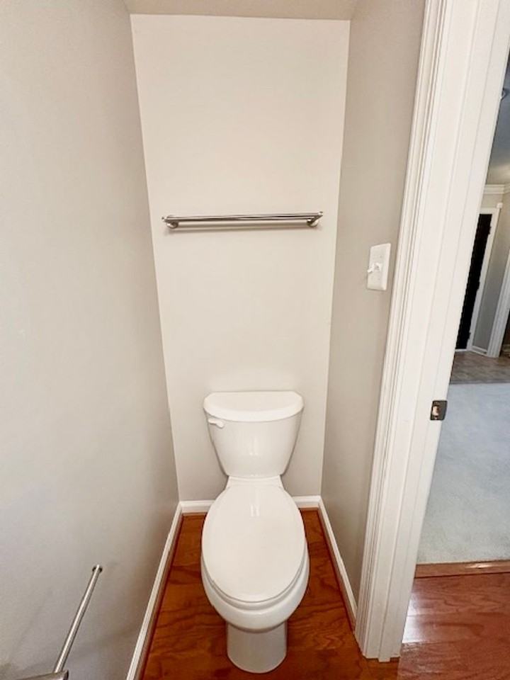 3542 Sprigg Street South - Photo 6 of 34