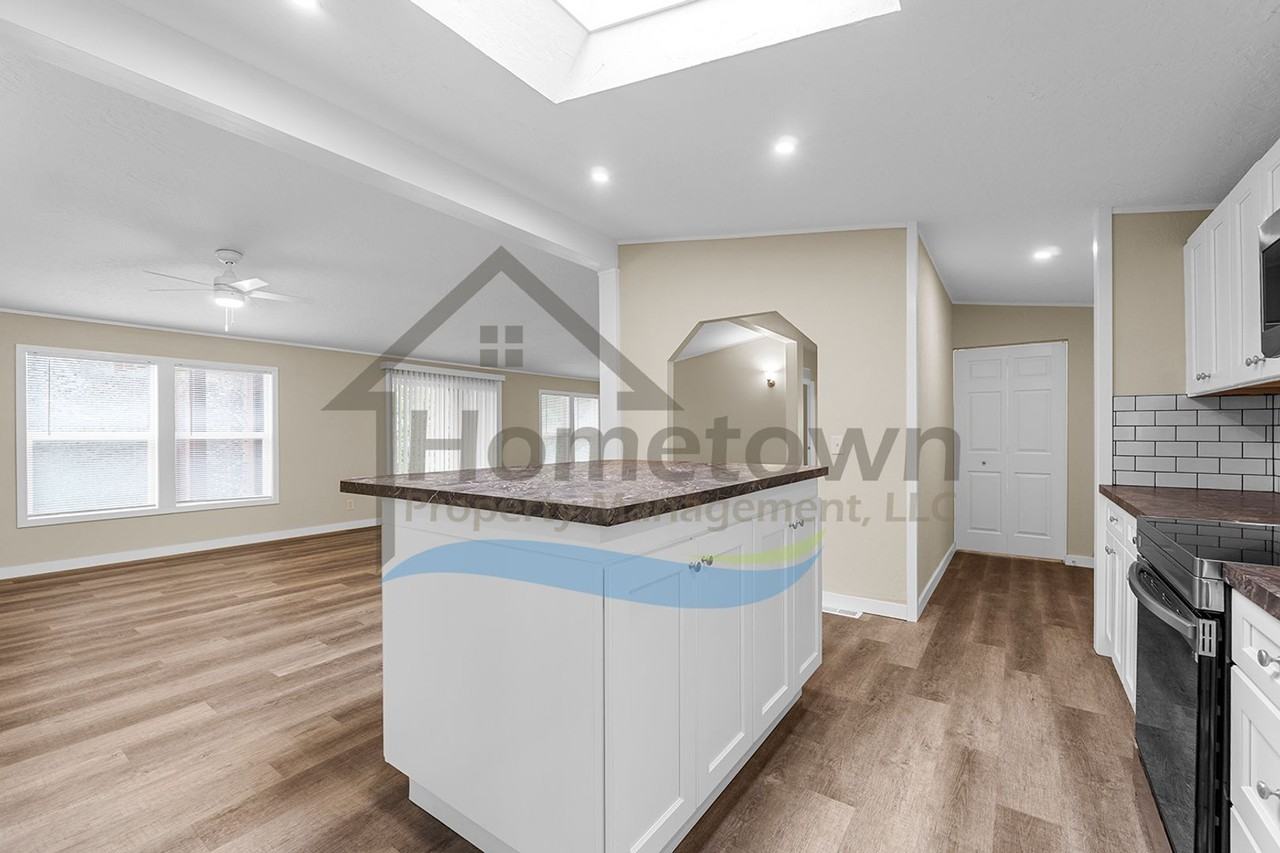 60 Short Dr - Photo 6 of 36