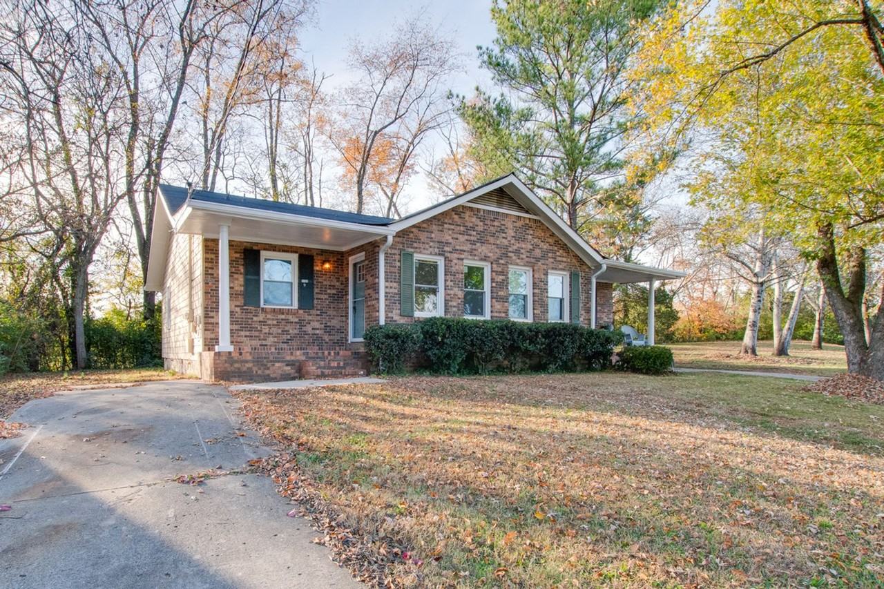 2705 Wilson Drive Northwest - Photo 2 of 16