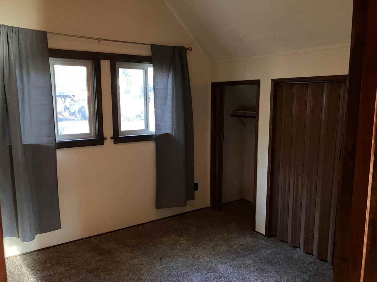 1587 Crystal Air Drive - Photo 4 of 15