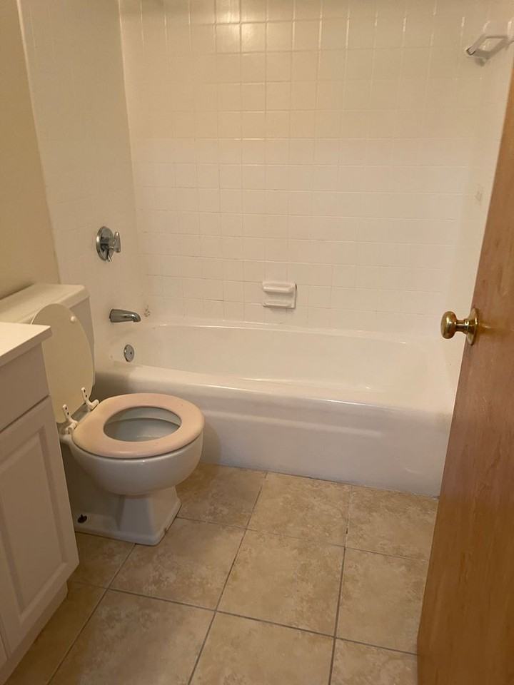 66 Homer St - Photo 3 of 8