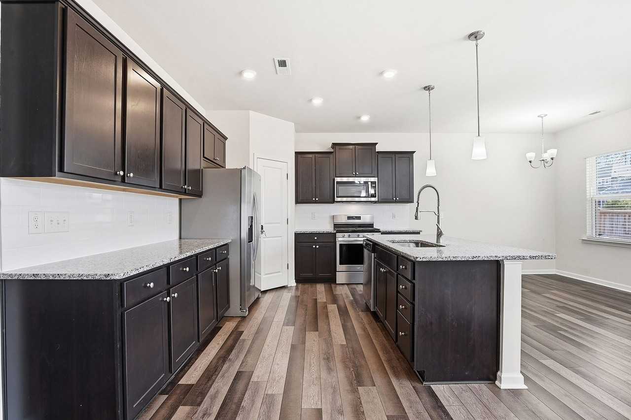 2116 Water Marsh Trl - Photo 6 of 27
