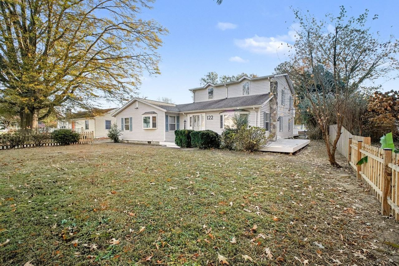 122 Cedar Ave - Photo 7 of 40