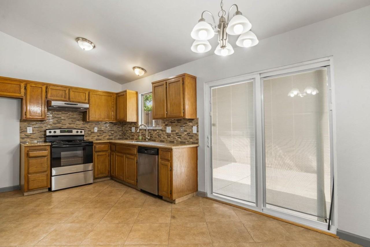 5313 Corvo Way - Photo 5 of 14