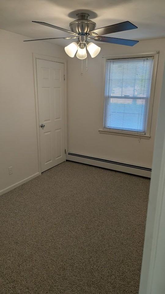 21 Falmouth Dr - Photo 7 of 15