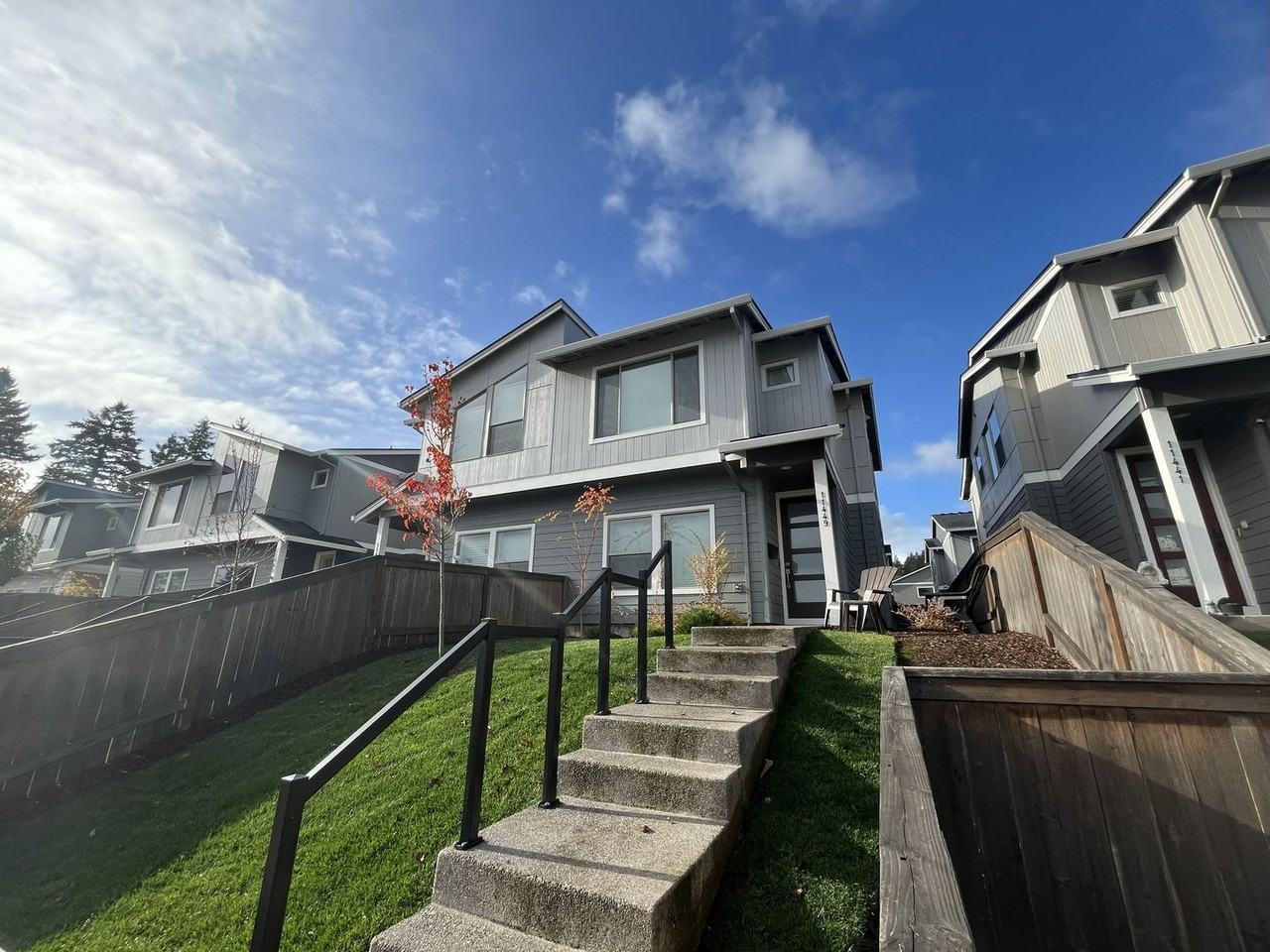 11449 Se Pleasant Valley Pkwy - Photo 3 of 35