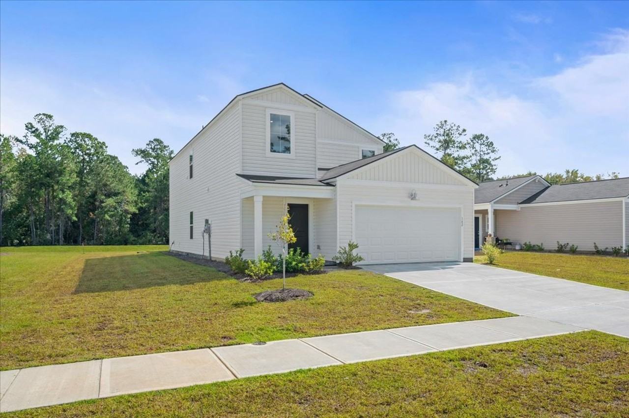 142 Bottlebrush Dr - Photo 4 of 45