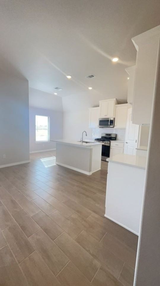 2228 Nw 170th St - Photo 5 of 26