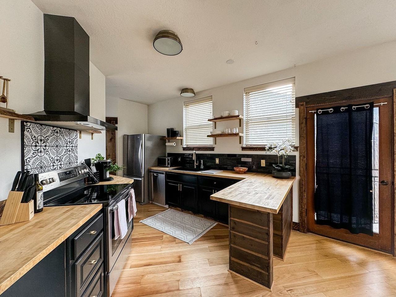115 Speedway Avenue - Photo 3 of 22